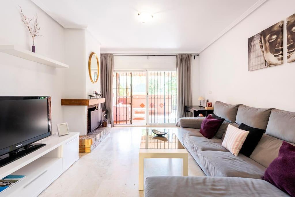 Apartamento En Marbella Guadalmina Primera Linea De Campo De Golf Los Cartujanos Kültér fotó