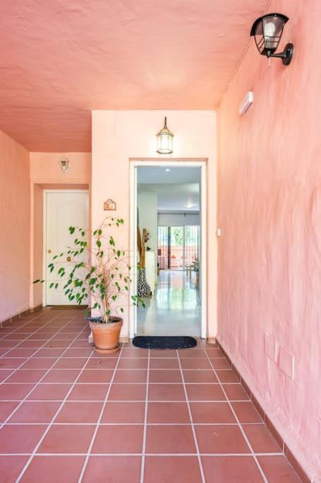 Apartamento En Marbella Guadalmina Primera Linea De Campo De Golf Los Cartujanos Kültér fotó