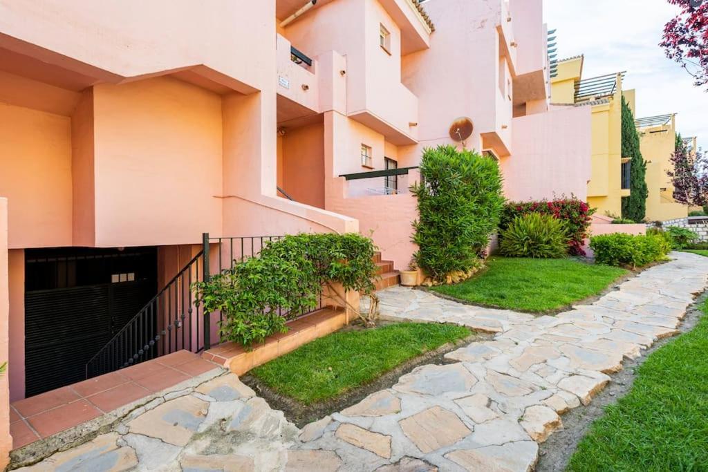 Apartamento En Marbella Guadalmina Primera Linea De Campo De Golf Los Cartujanos Kültér fotó